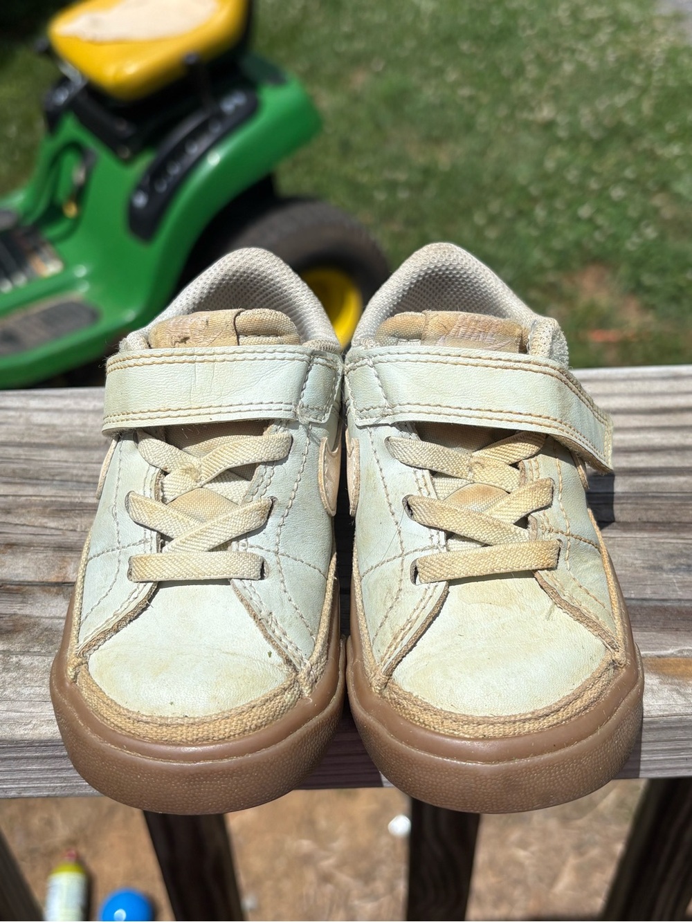 Kids Velcro Nikes in Light blue and Tan